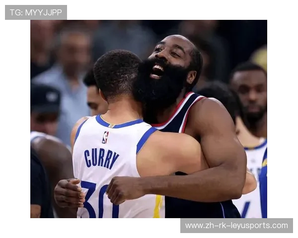 哈登精准妙传打开局面,快船攻势如虹